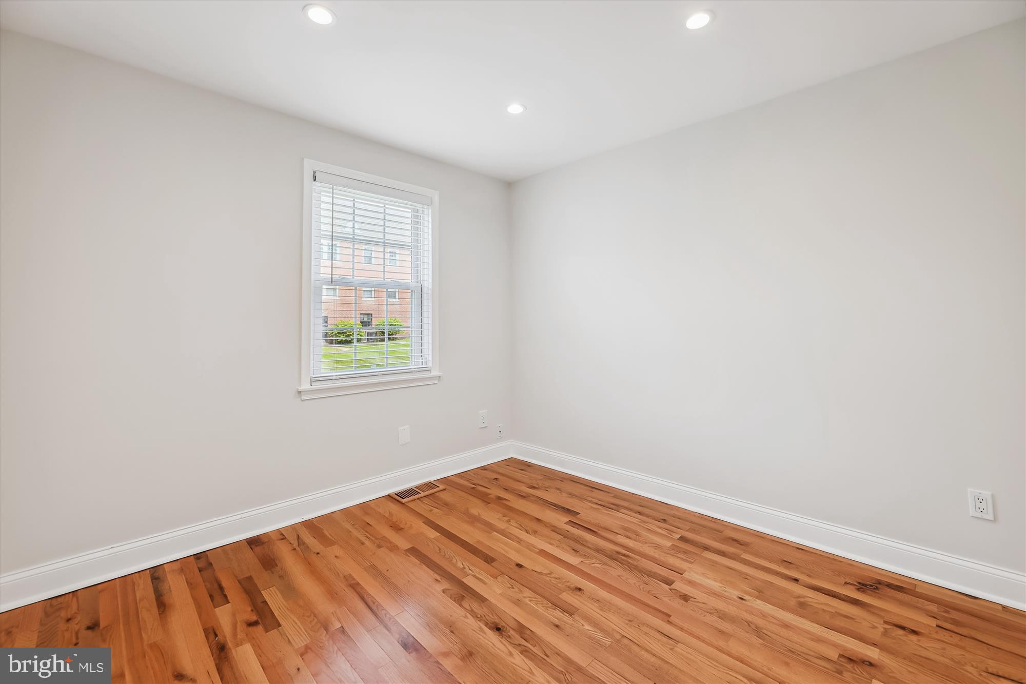3816 W STREET SE Unit: B