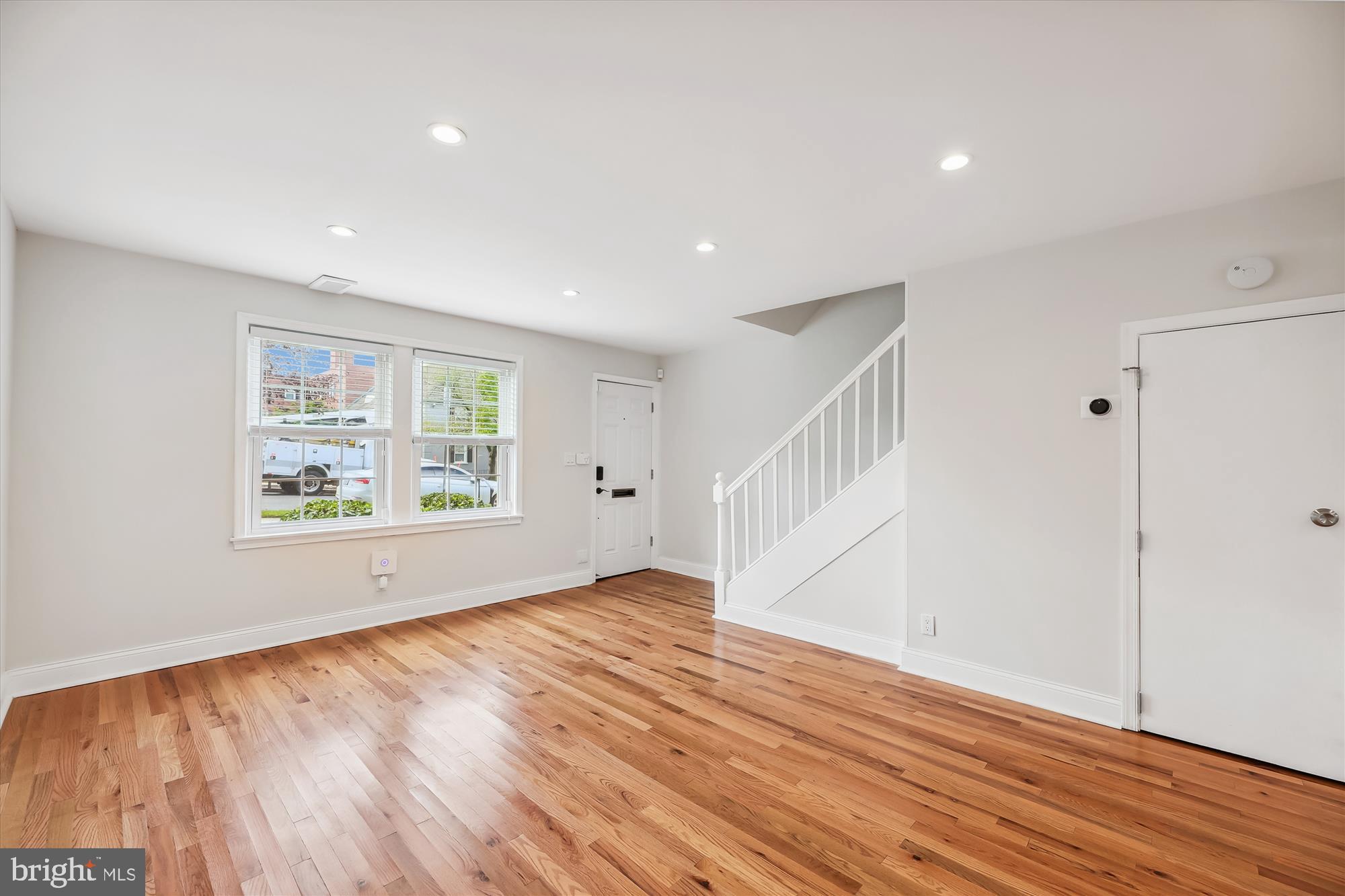 3816 W STREET SE Unit: B