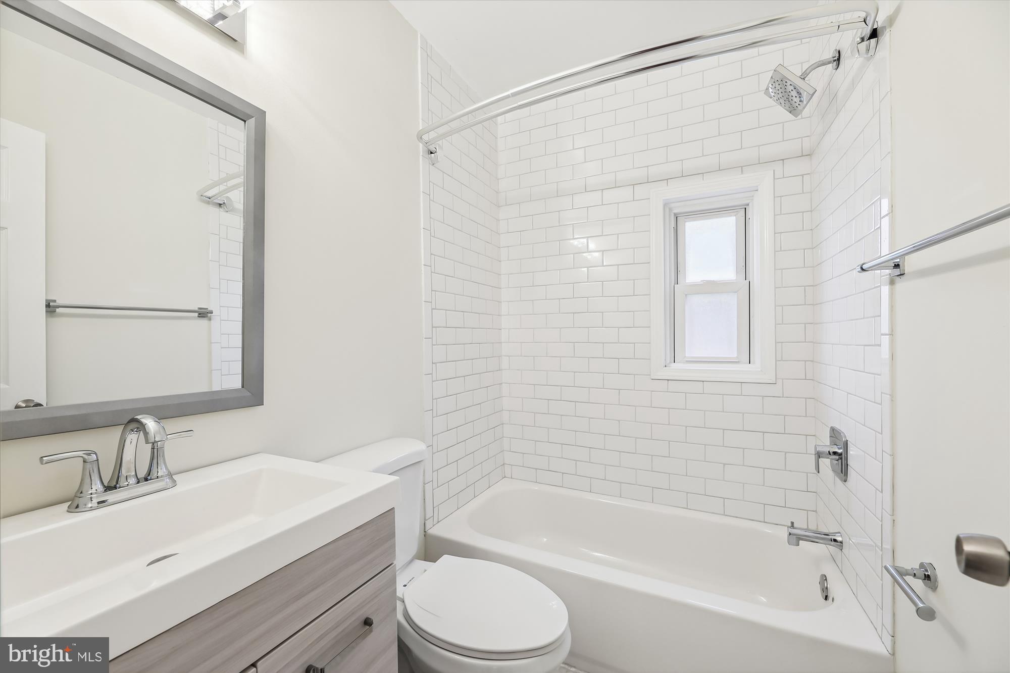 3816 W STREET SE Unit: B