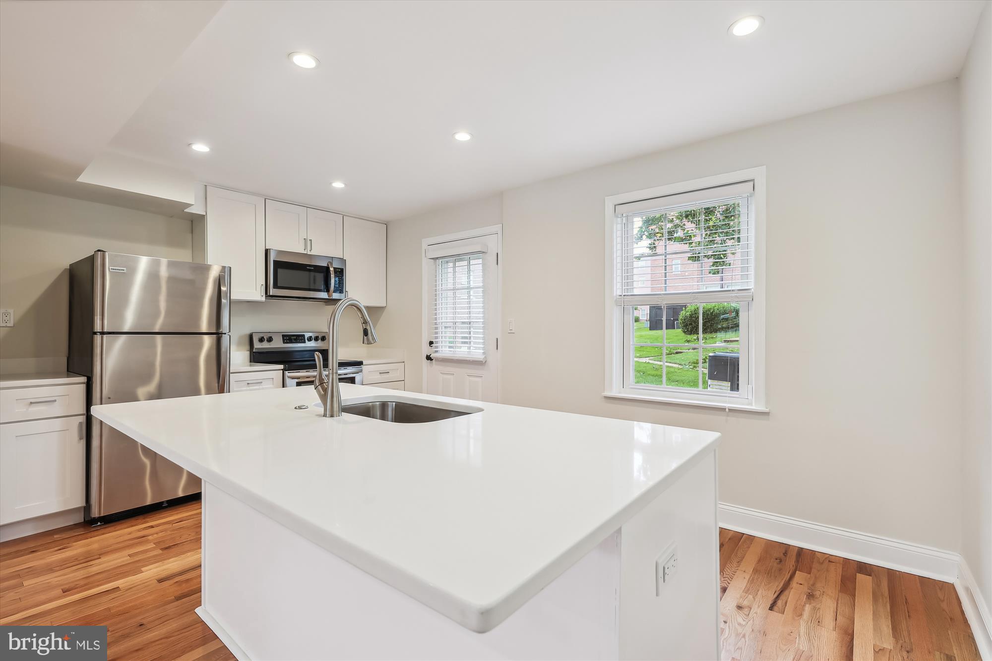 3816 W STREET SE Unit: B