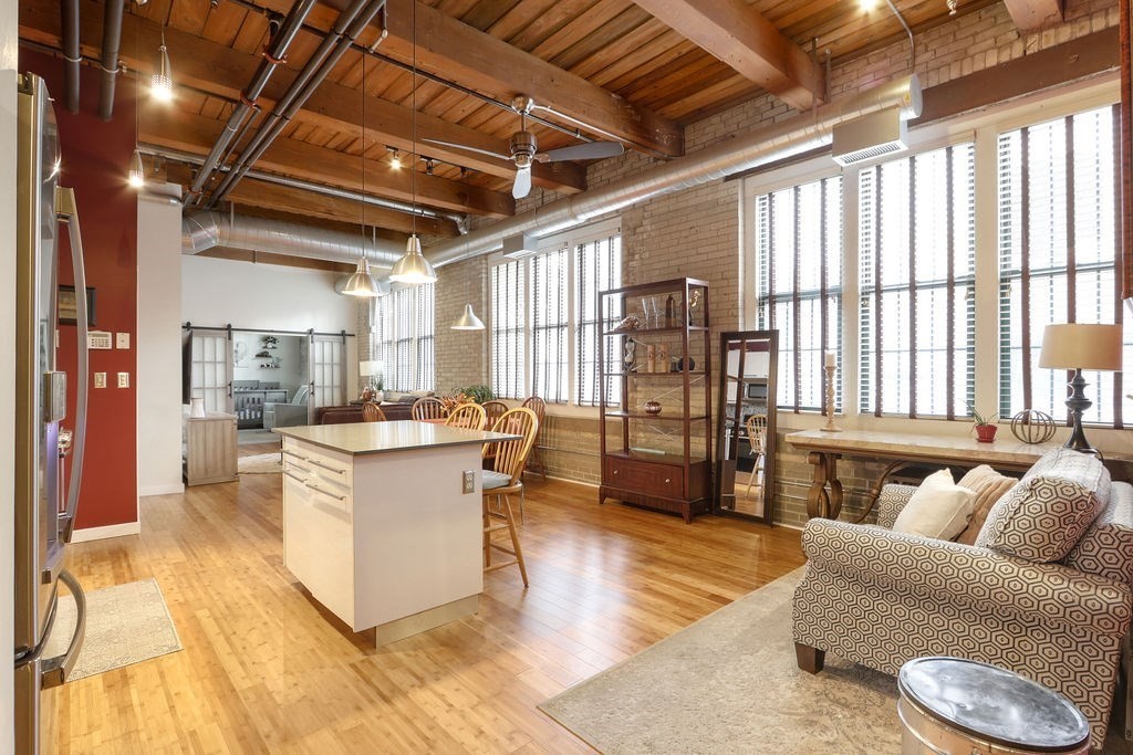 43 Charlton Street Unit: B102