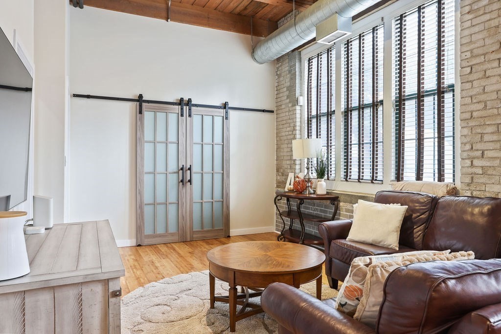 43 Charlton Street Unit: B102