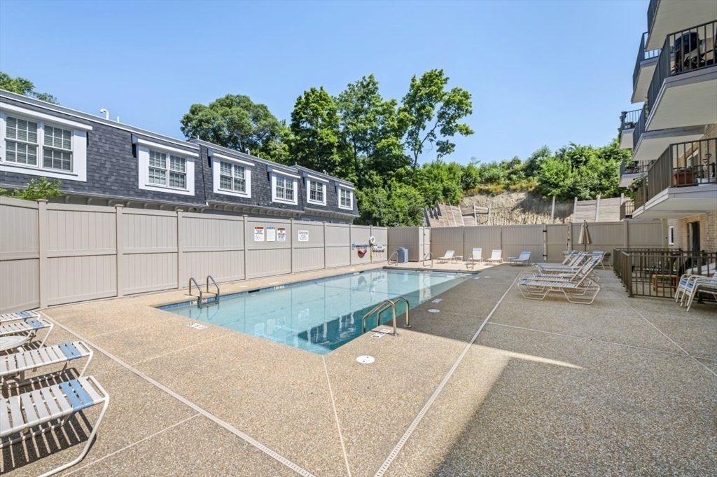 121 Tremont St. # 315