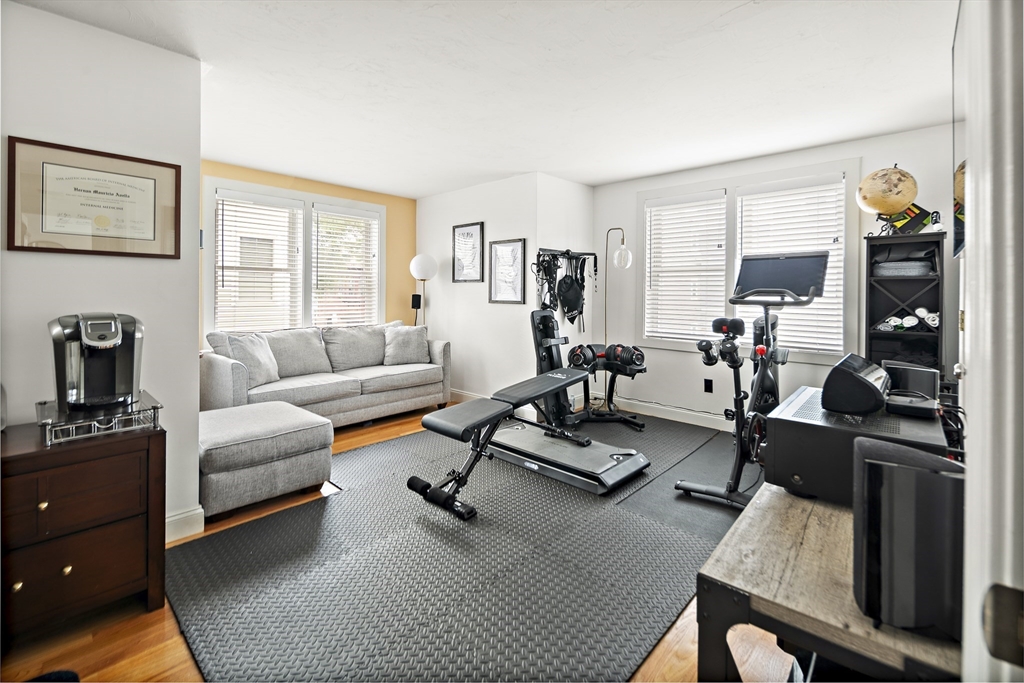 131 Tudor Unit: TH