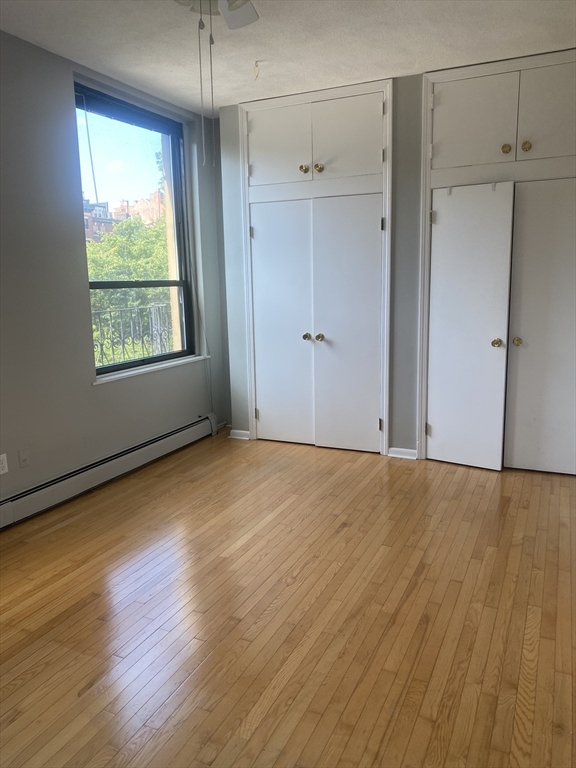 60 Charlesgate W # 2B