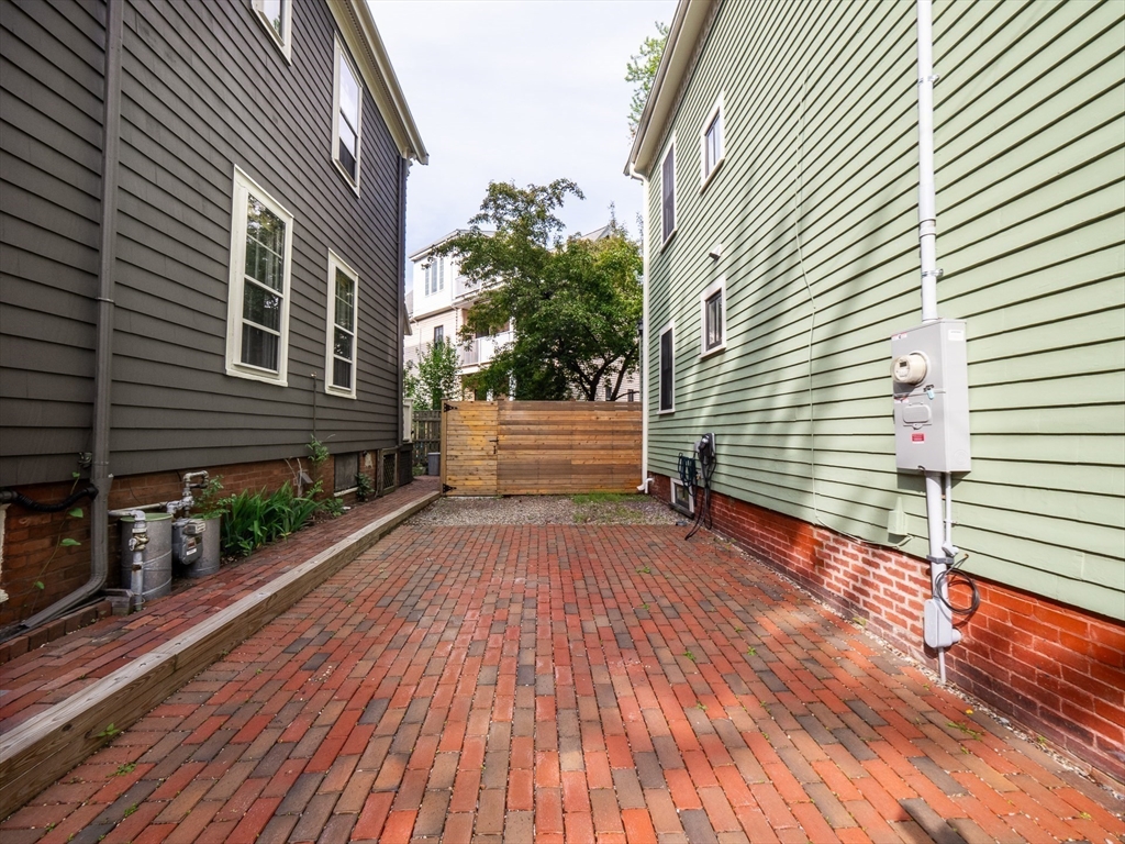 15 Campbell Park