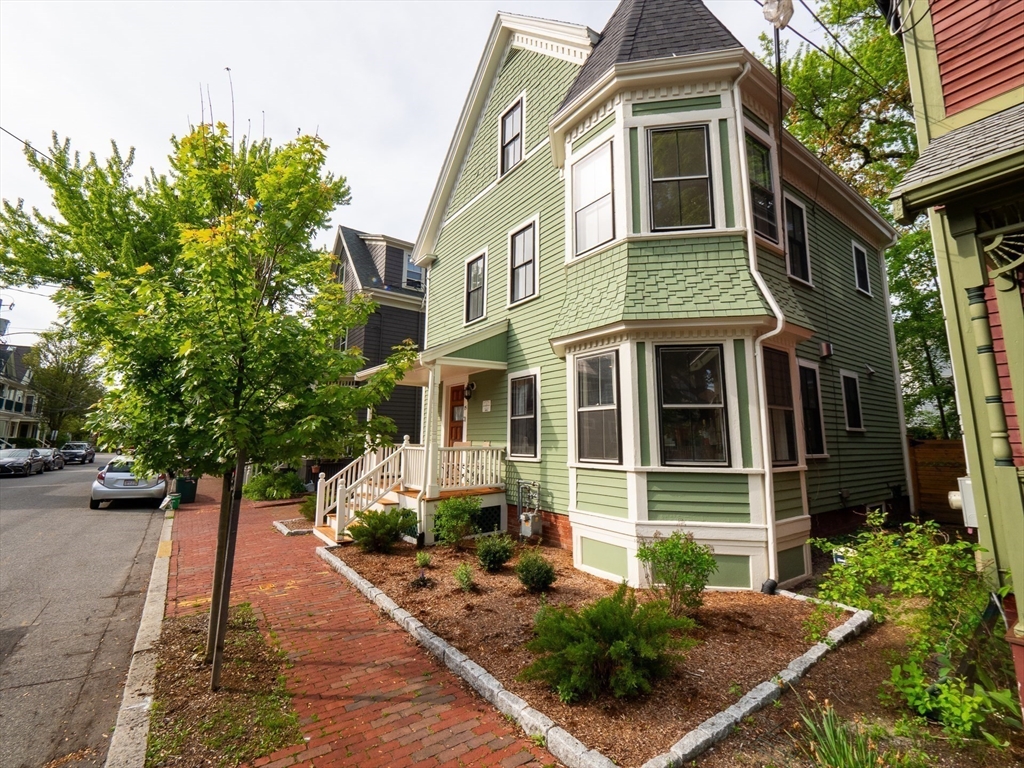 15 Campbell Park