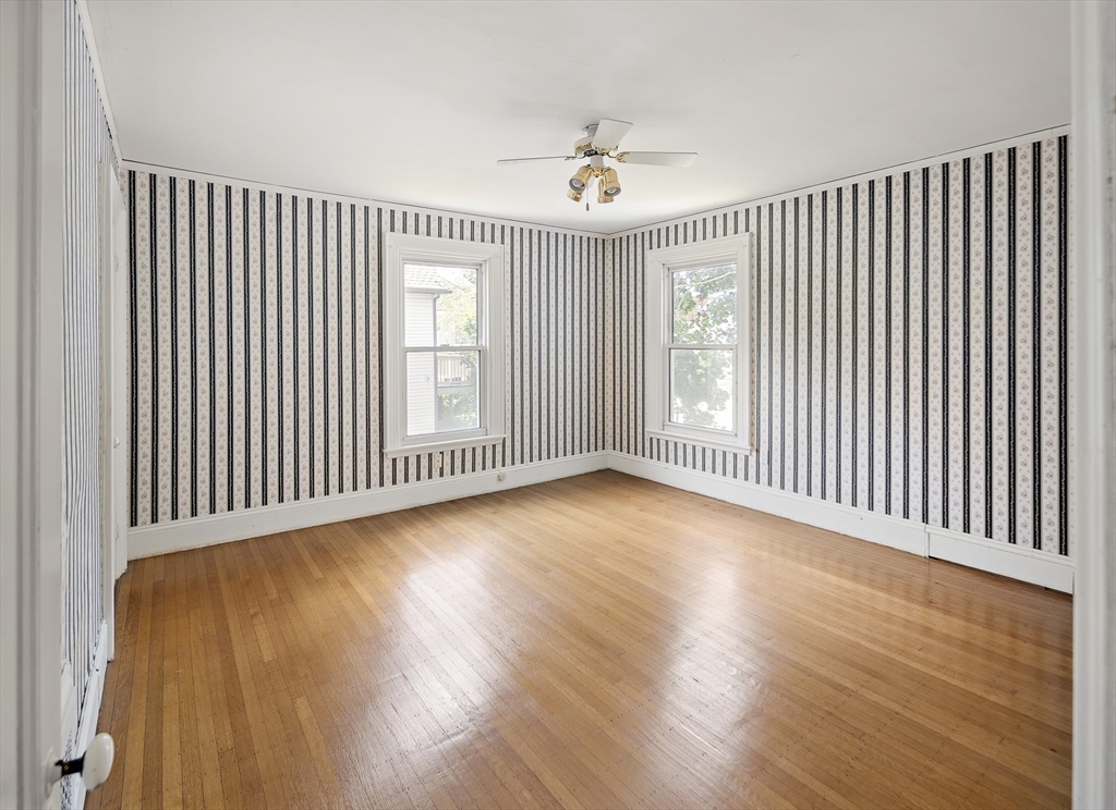 128 Central St