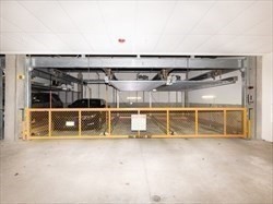 214 Market St # 403