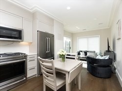 214 Market St # 403