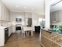 214 Market St # 403
