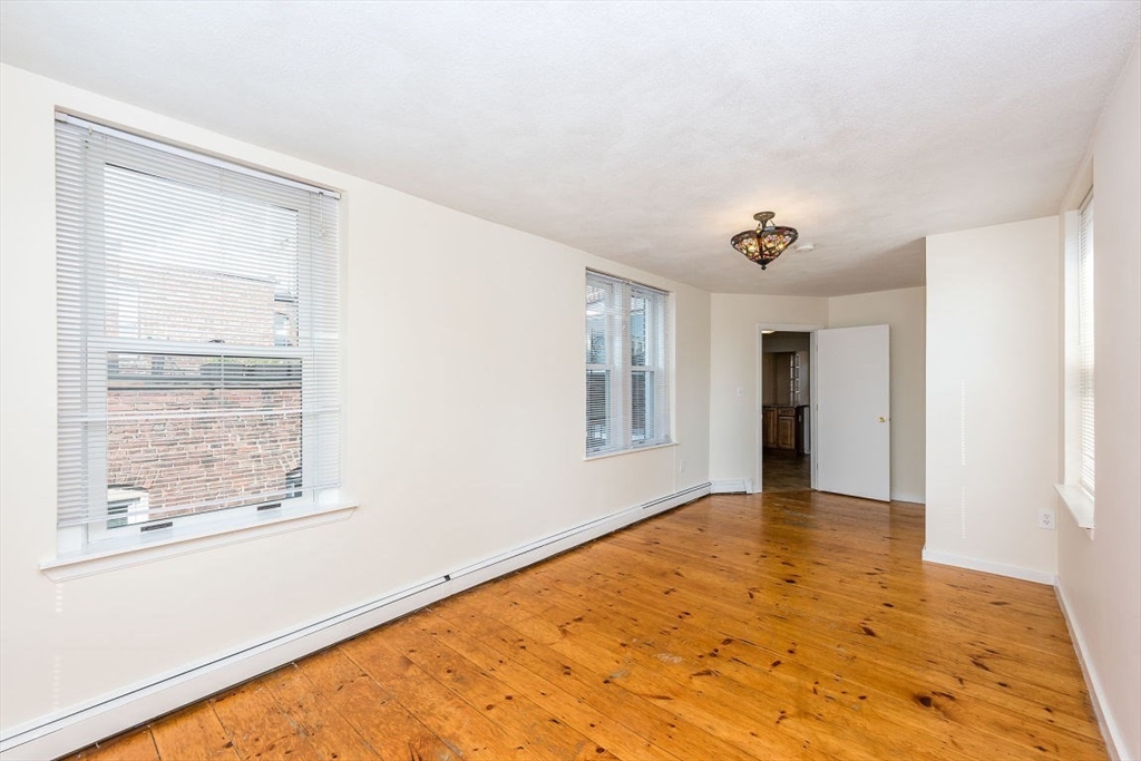 146 Salem # 5