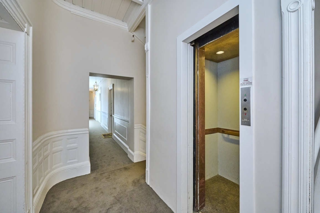 290 Commonwealth Ave # 15