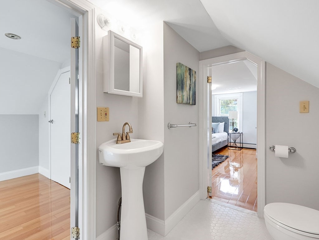 185 Havard St. # 2