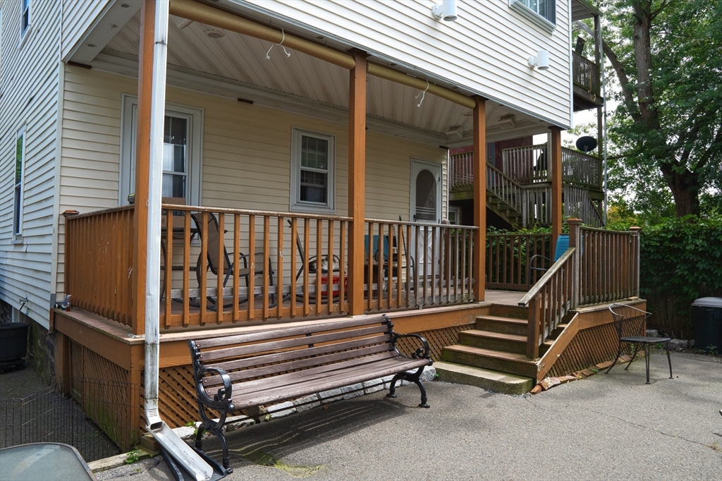 48 Shawmut St