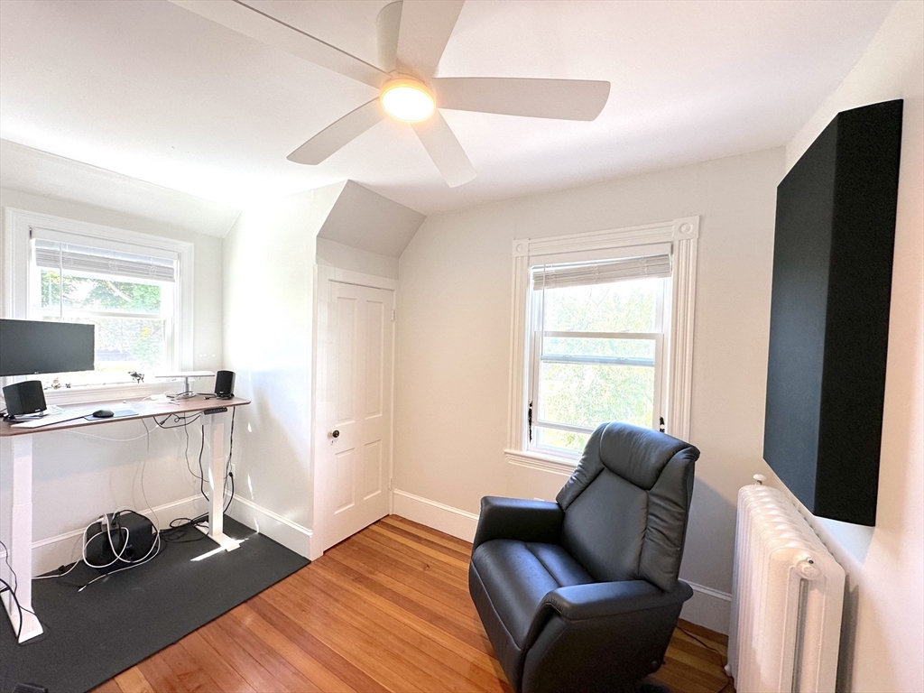 6 Barstow St # 1