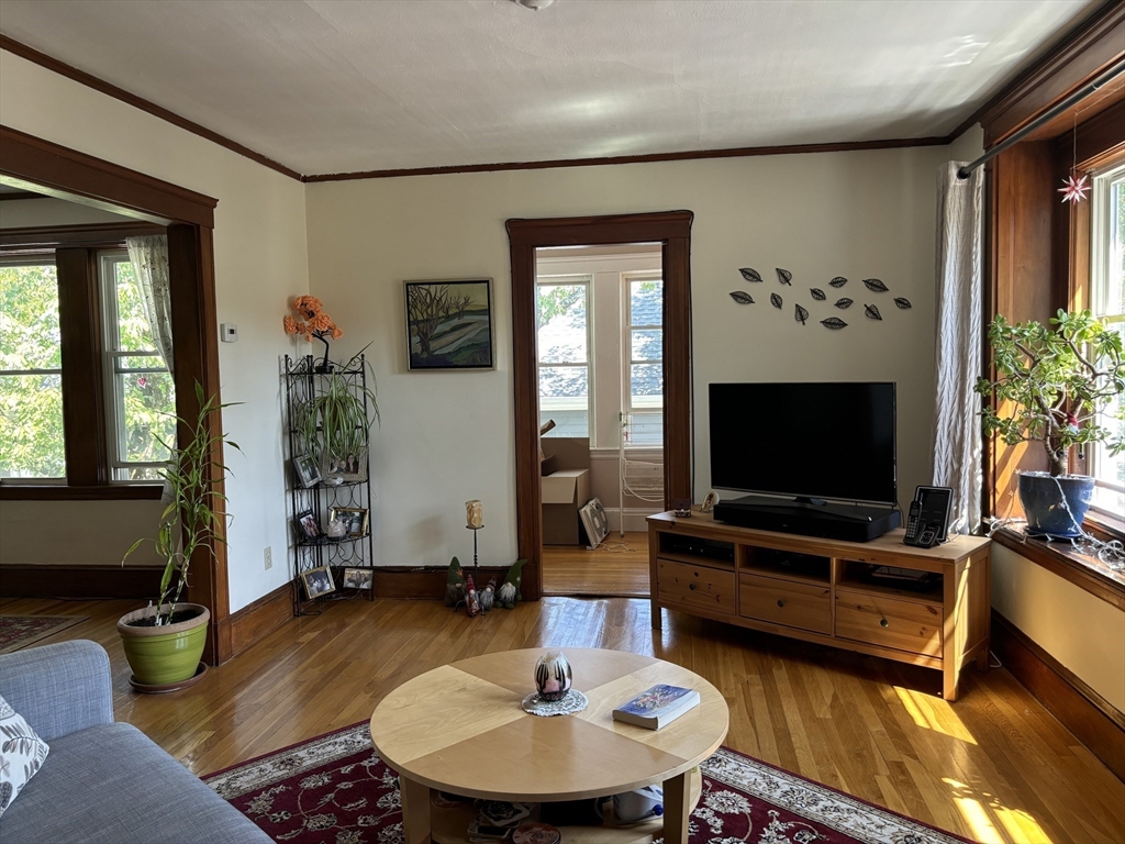 27 Highland Avenuw # 2