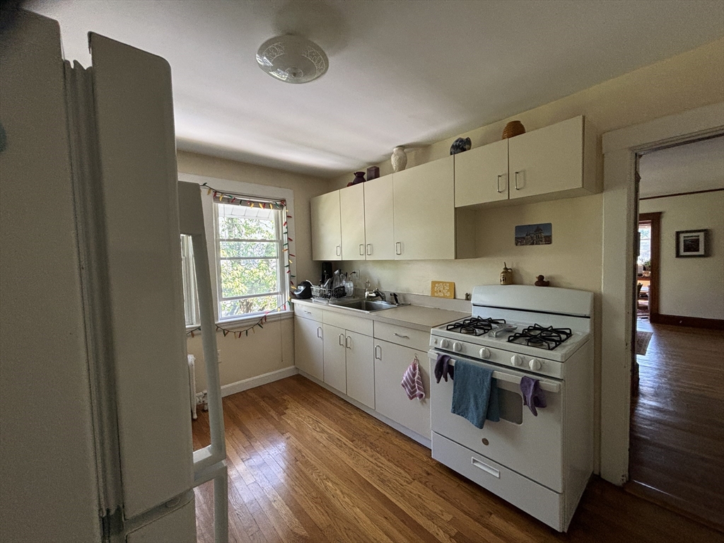 27 Highland Avenuw # 2
