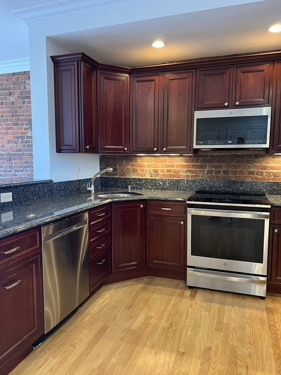 28-32 Atlantic Ave # 635