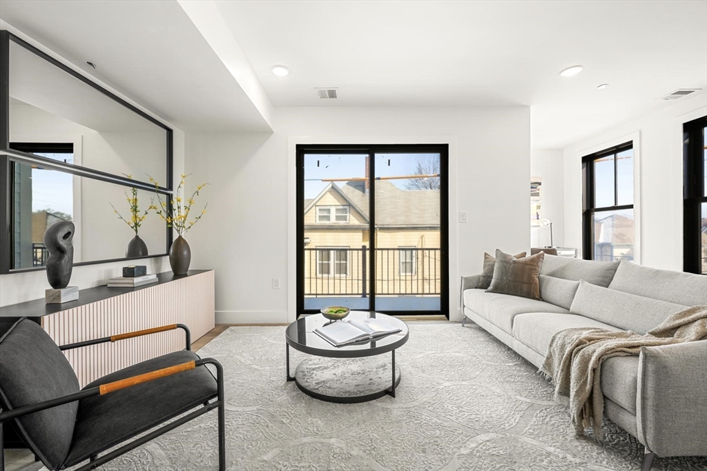 173 Magnolia # 2