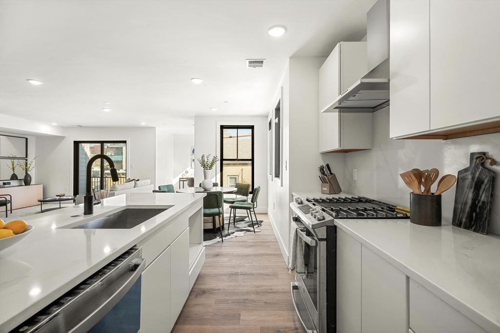 173 Magnolia # 2
