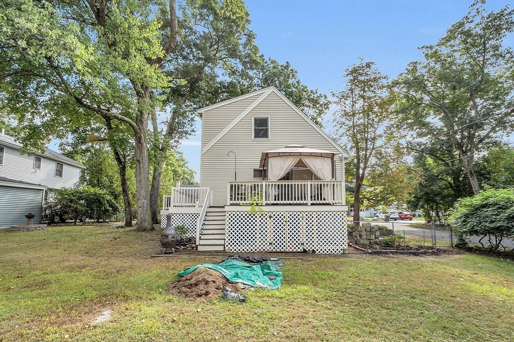 18 Burt Rd
