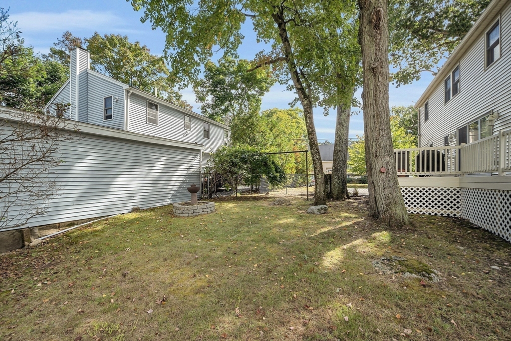 18 Burt Rd