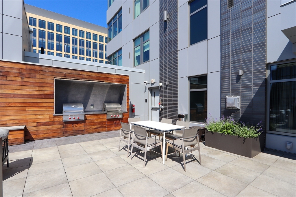375 Canal St. # 817