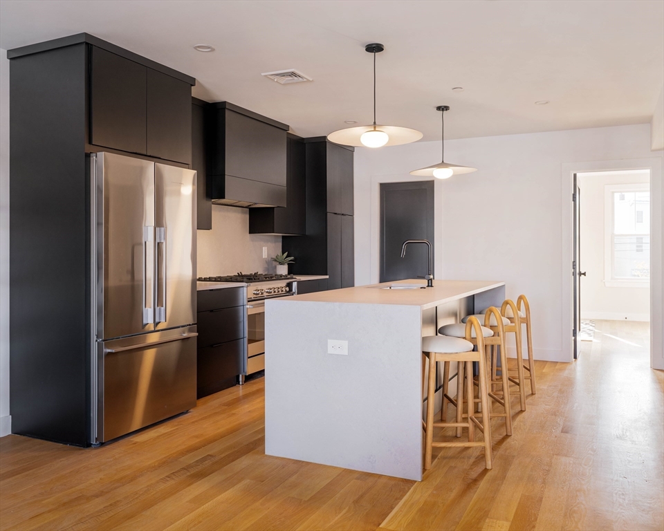 272 East Eagle St # 4