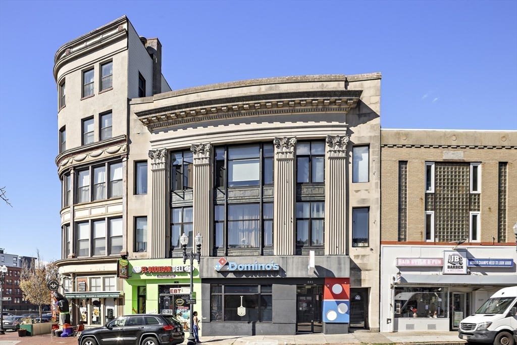7 Central Sq # 205