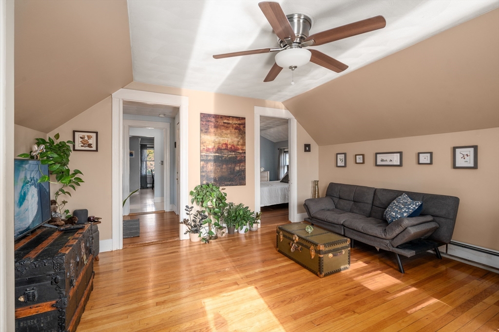 31 Lenox Rd # 3