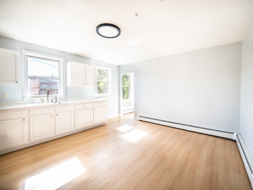 502 Somerville Avenue Unit: 3
