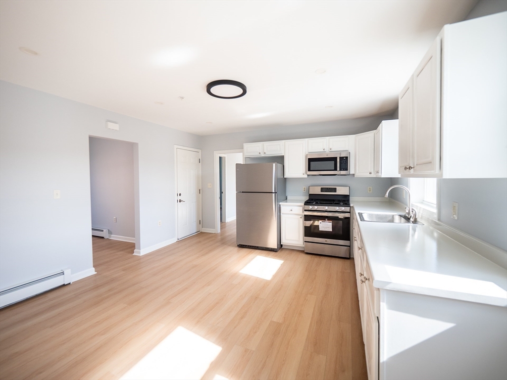 502 Somerville Avenue Unit: 3