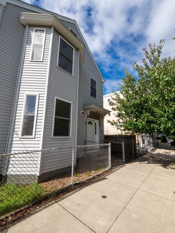 502 Somerville Avenue Unit: 3