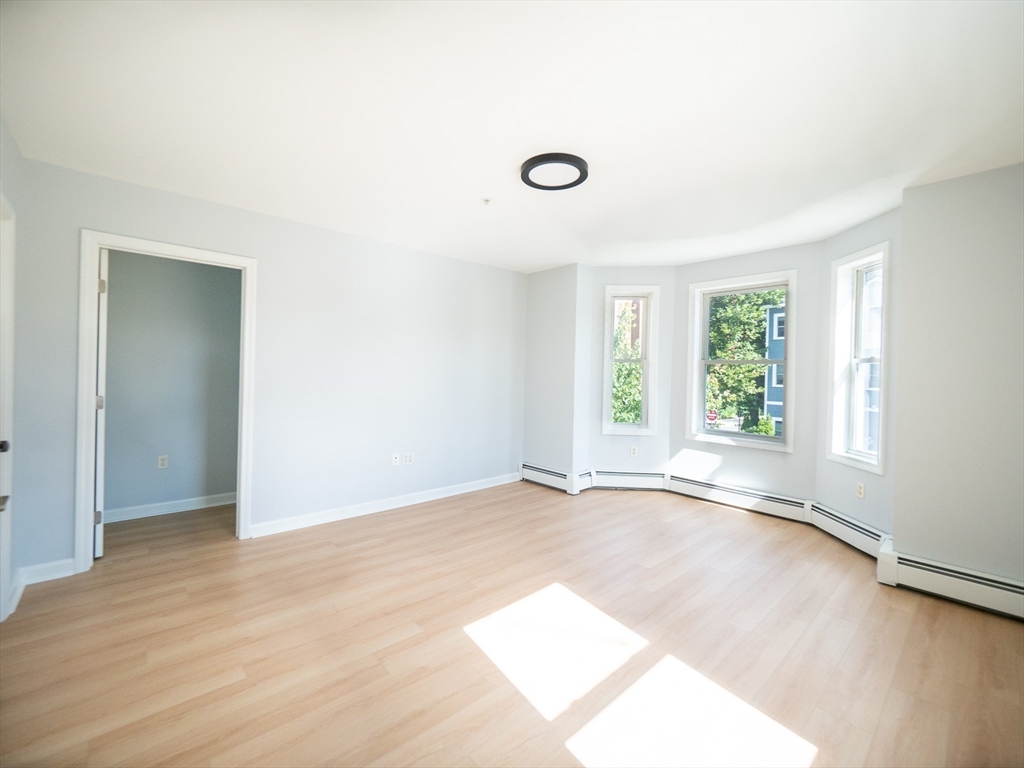 502 Somerville Avenue Unit: 3