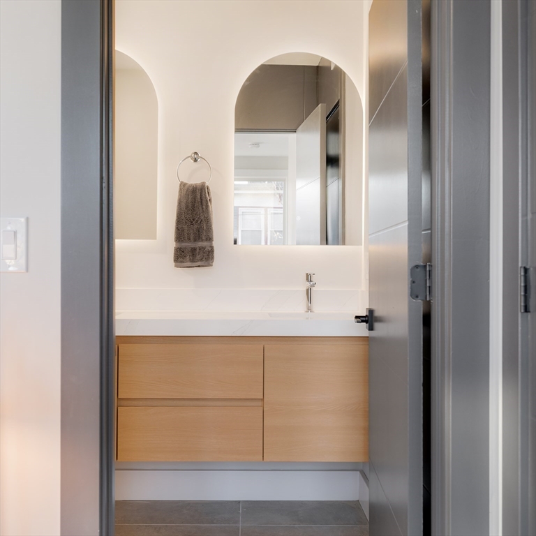 286 Broadway # 2