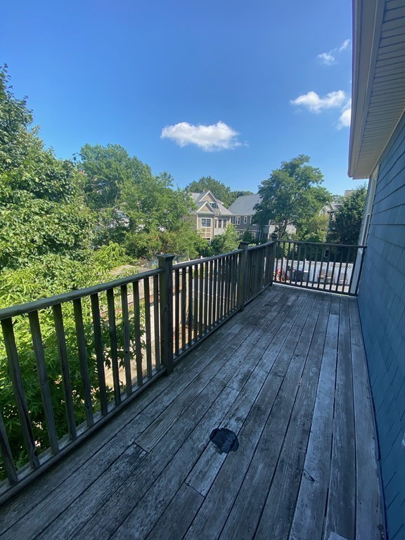 29 Blanchard Rd # 2
