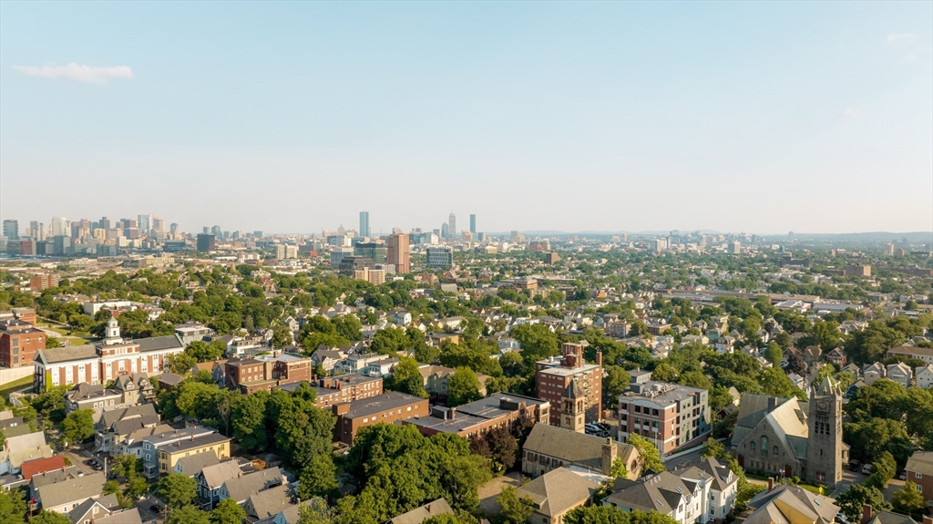 125 Highland Ave