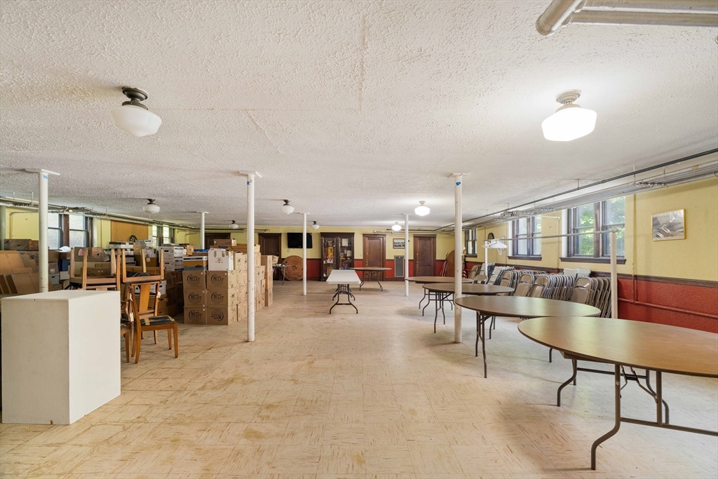 125 Highland Ave