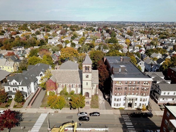125 Highland Ave