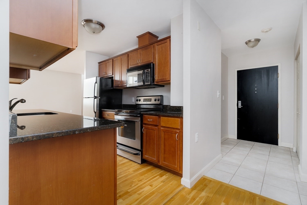 20 Daniels # 316 Unit: #316