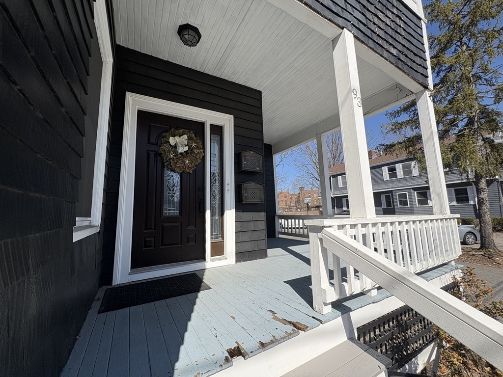 93 Floral St # 1