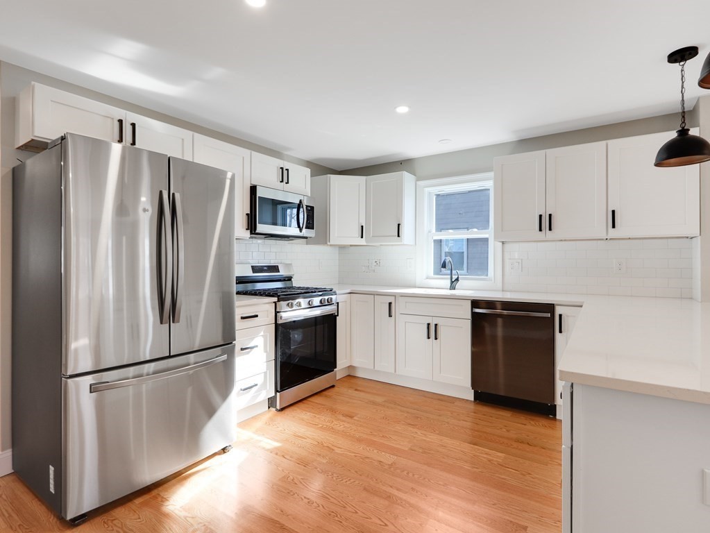 58 Hillsdale Rd # 1
