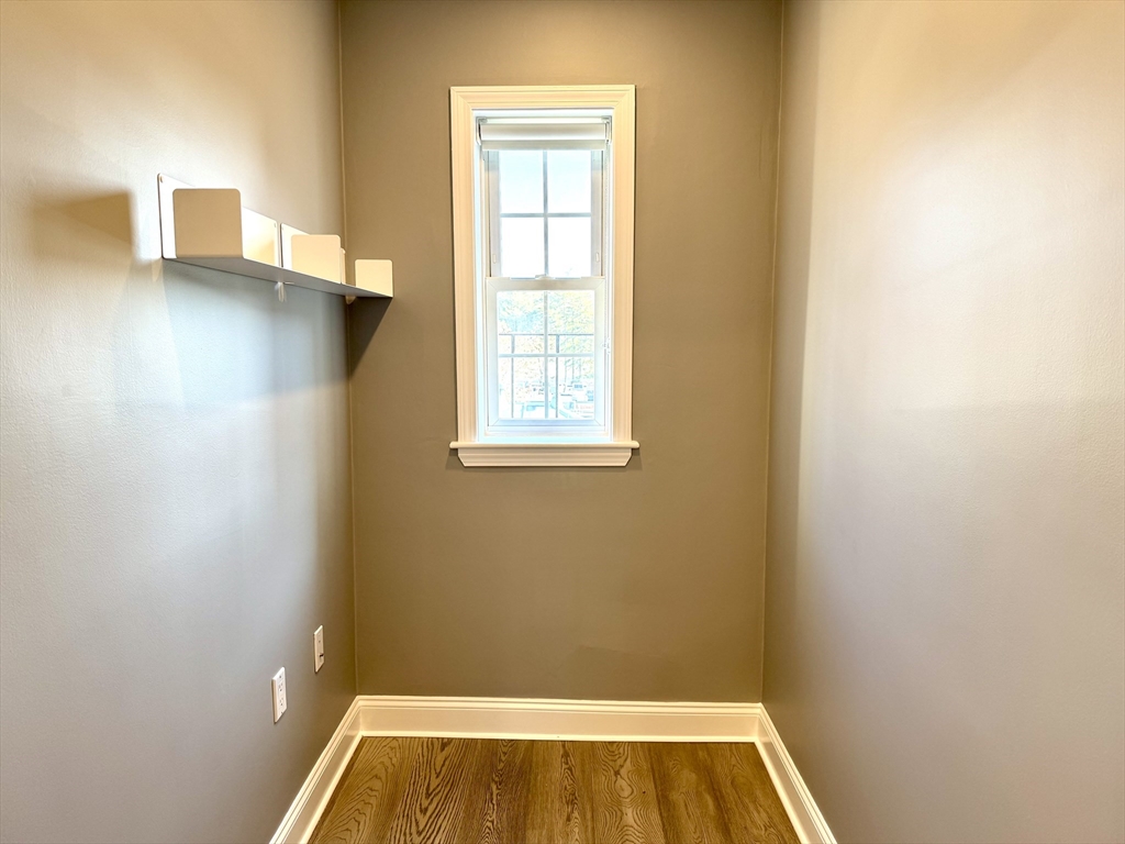 27-29 Commonwealth Ave # 6