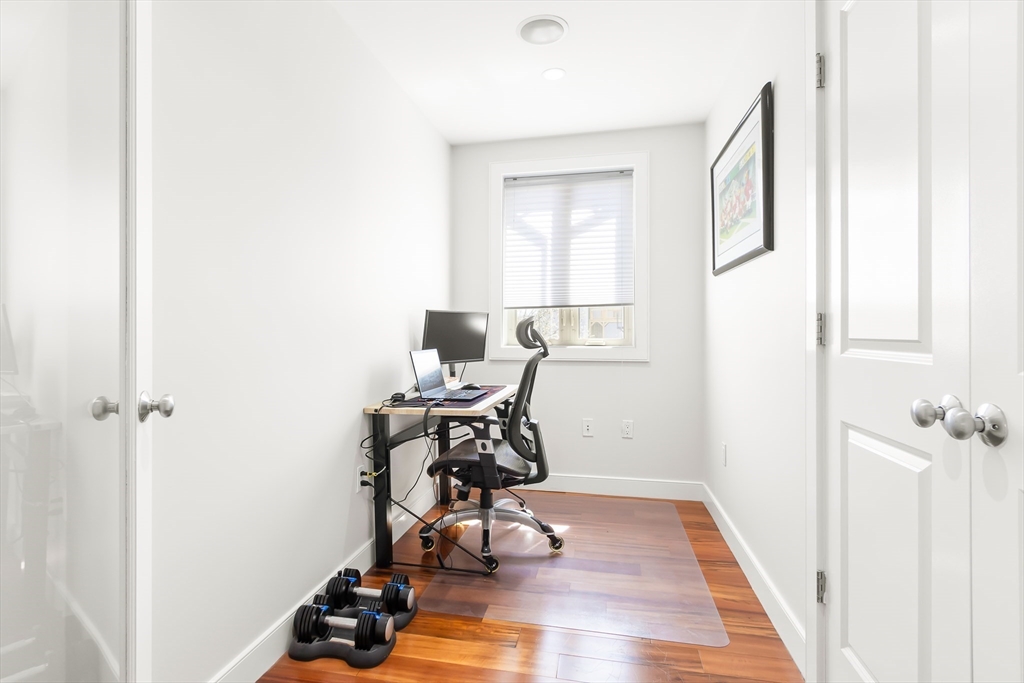 112 W 9th # 2