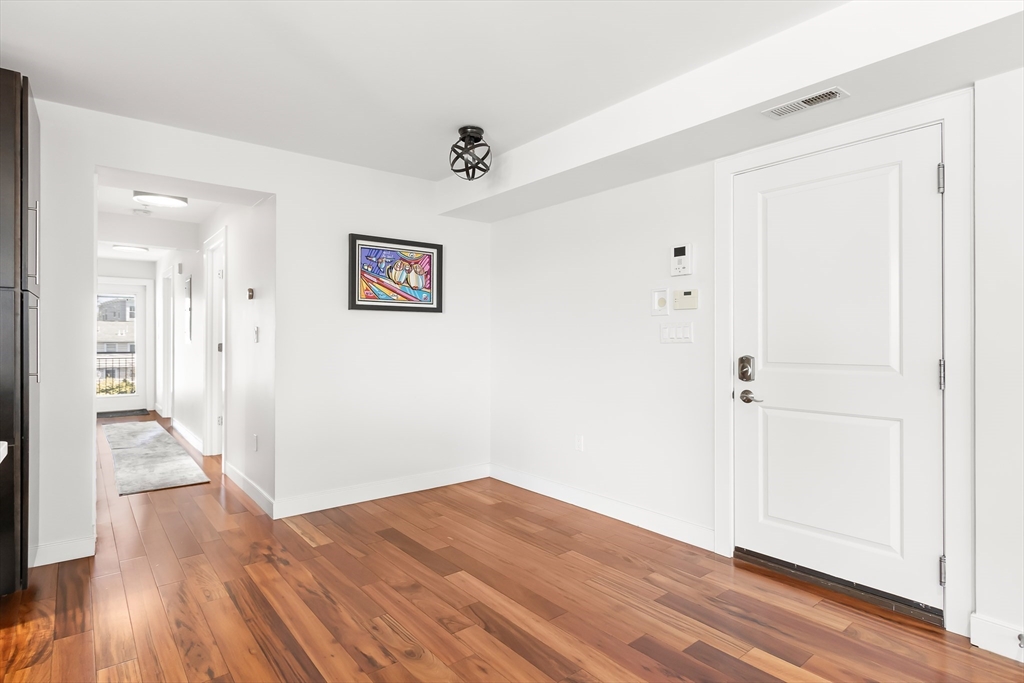 112 W 9th # 2