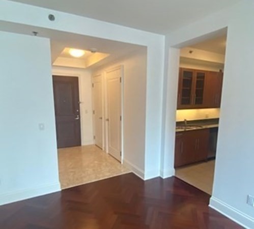 1 Charles St # 701