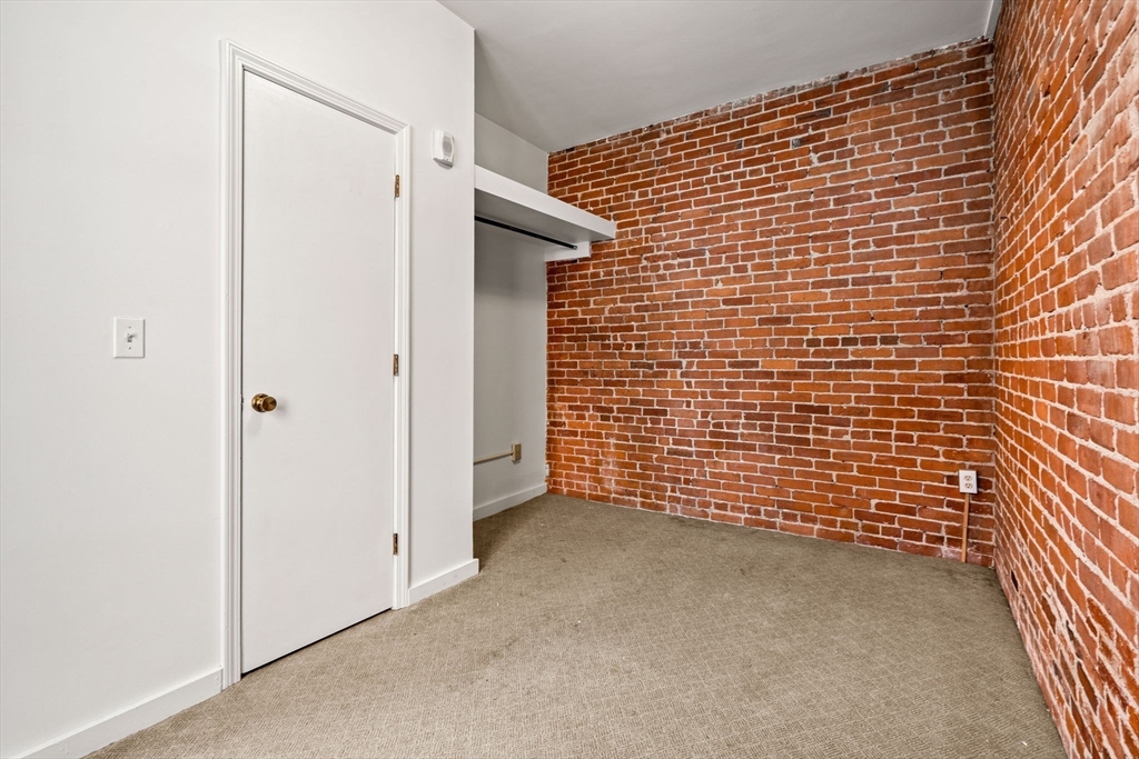 11 Unity Street # 4