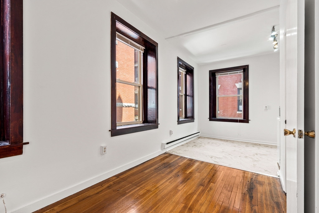11 Unity Street # 4