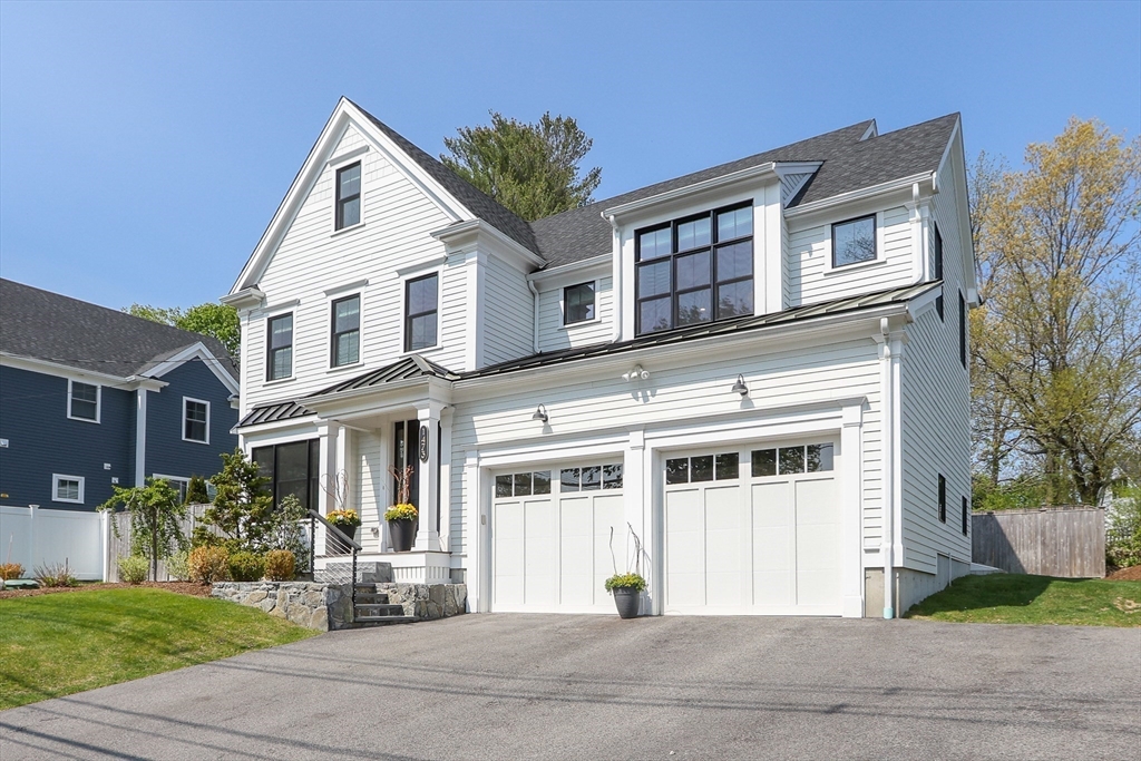 1473 Great Plain Ave